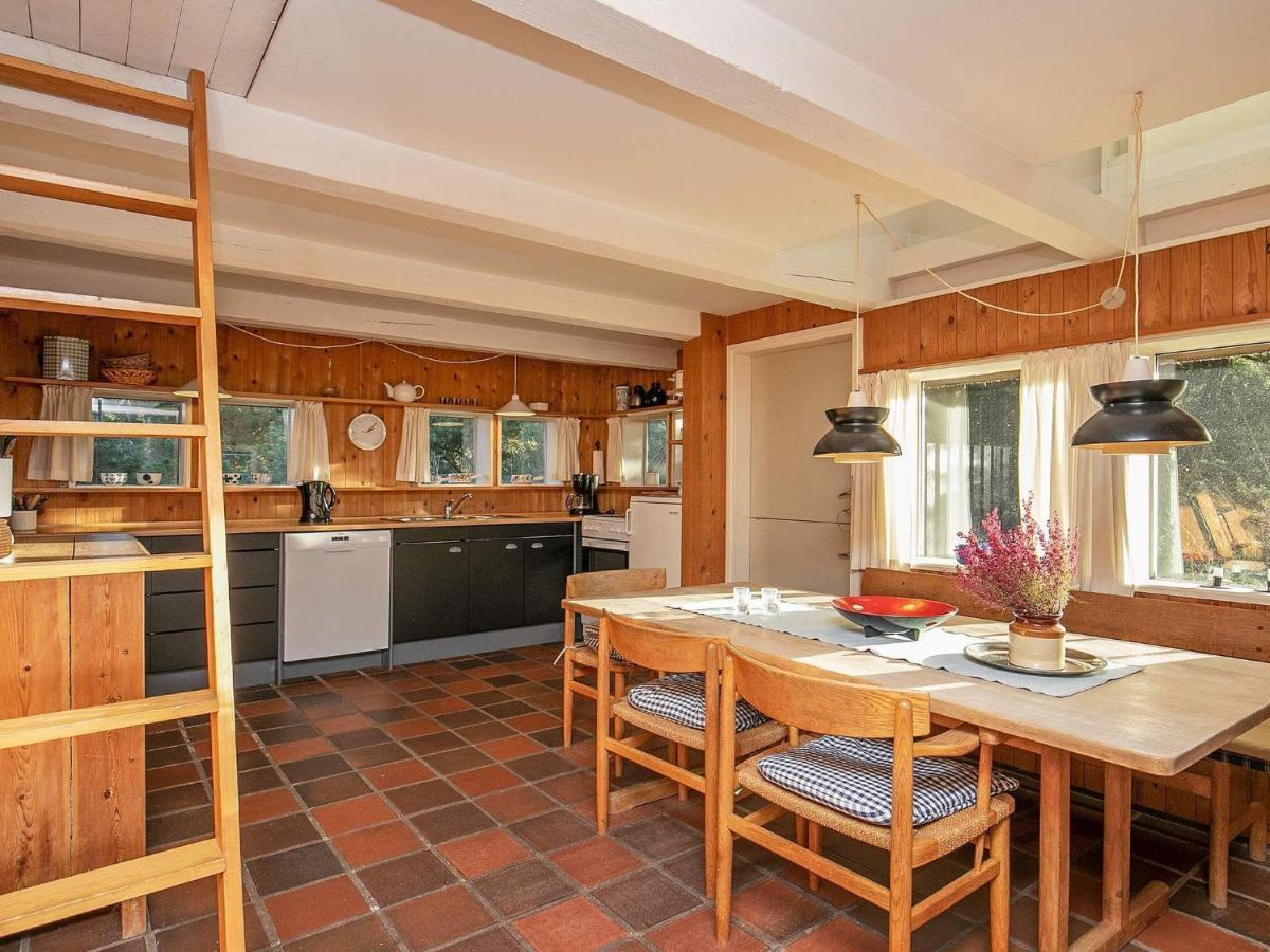 Three-Bedroom Holiday Home In Blavand 85 Eksteriør billede