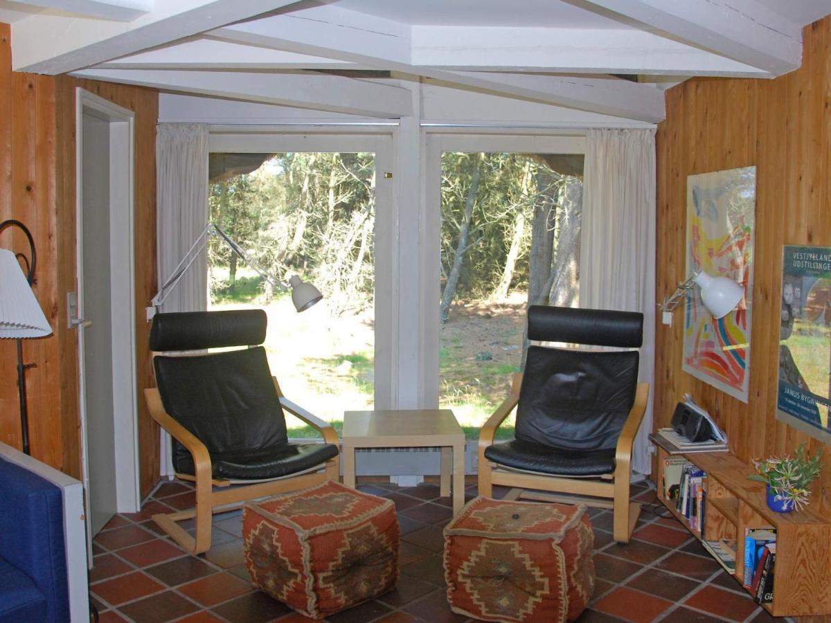 Three-Bedroom Holiday Home In Blavand 85 Eksteriør billede